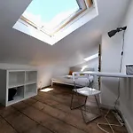 Duplex Atypique Et Cosy Au Coeur De *
